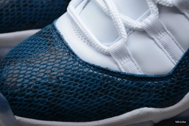 Reps TBK CD6846-102 Low Air Blue Snakeskin 11 Jordan Navy 0809